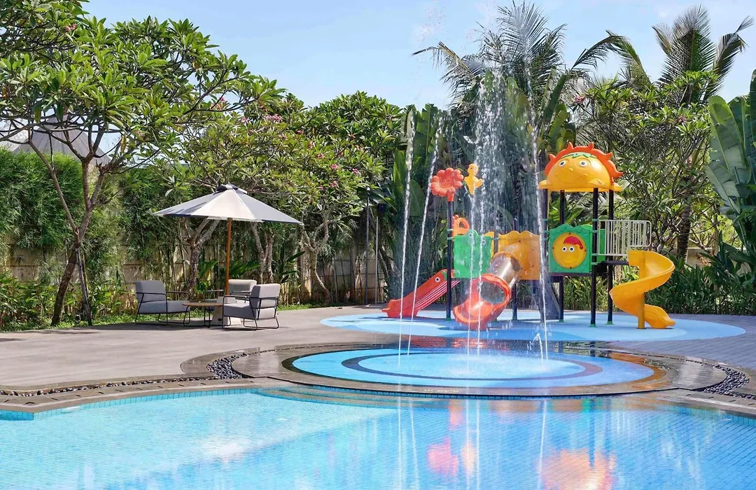 Grand Mercure Bali Seminyak-1